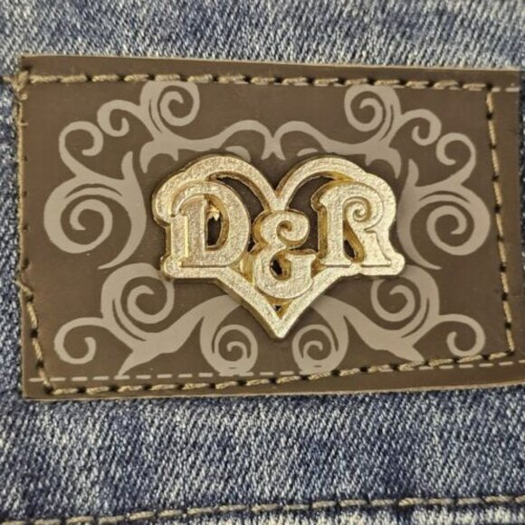 D&R Blue Denim Butt Lifting Women Bermuda Shorts Size 21/22 Faux Pockets - Picture 7 of 12